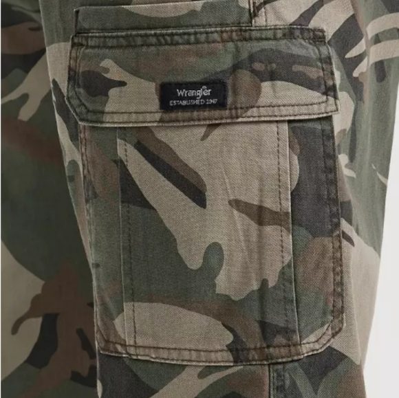 Wrangler mens heritage flex relaxed fit stretch camo cargo pants 44x32 nwt - Picture 5 of 7